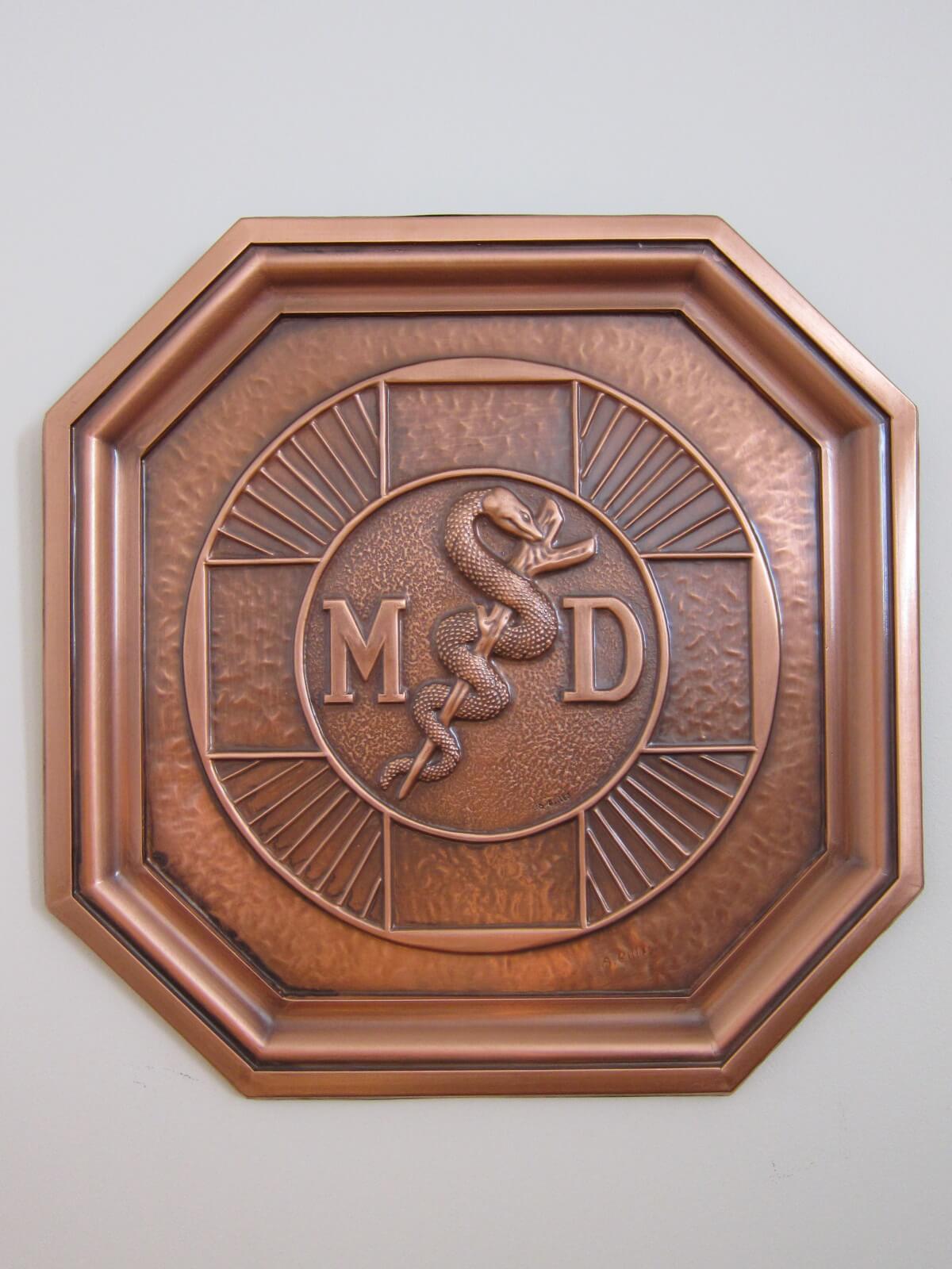 Grand plaque MD